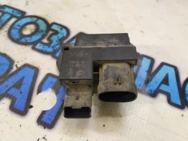 Блок управления вентилятором Peugeot 301