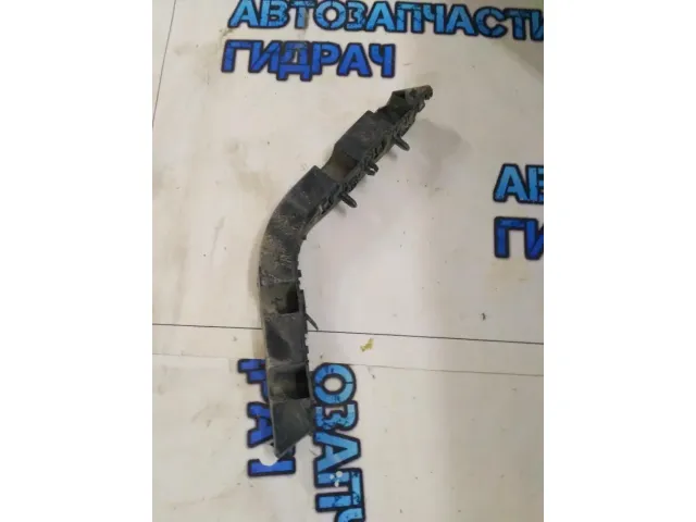 Крепление переднего бампера левое Peugeot 301