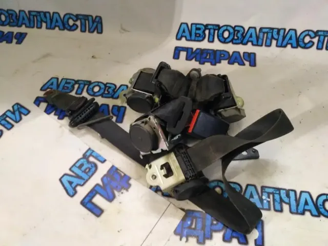 Ремень безопасности Peugeot 301