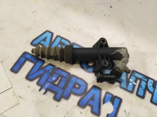 Цилиндр сцепления рабочий Peugeot 301