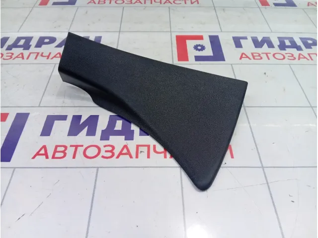 Накладка порога внутренняя задняя левая Peugeot 301 96785420ZD
