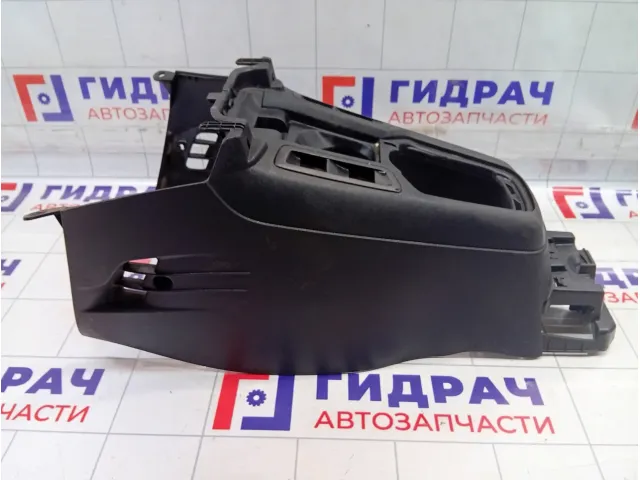 Консоль центральная Peugeot 301 96744764ZD