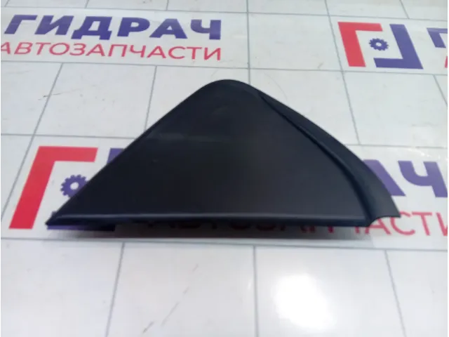 Накладка двери задней левой Peugeot 301 9675436480