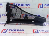 Решетка под лобовое стекло (Жабо) левая Peugeot 301 9678833380