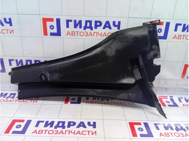 Решетка под лобовое стекло (Жабо) правая Peugeot 301 9678833280