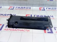 Дефлектор радиатора Peugeot 301 9676896180