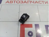 Кнопка стеклоподъемника правая Peugeot 301 96657927ZD