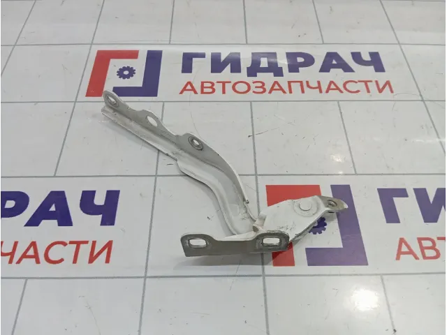 Петля капота правая Peugeot 301 9674797180