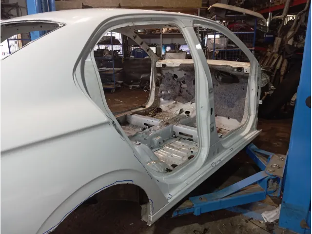 Порог со стойкой правый Peugeot 301 9677927180