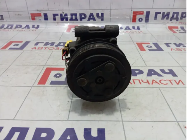 Компрессор системы кондиционирования Peugeot 301 9806599380