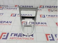 Накладка декоративная на кулису КПП Peugeot 307 8211HT