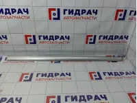 Накладка двери передней правой Peugeot 307 9634011077