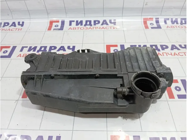 Корпус воздушного фильтра Peugeot 307 1420P0