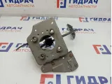 Педаль тормоза Peugeot 308 4500Q8. Дефект накладки педали.