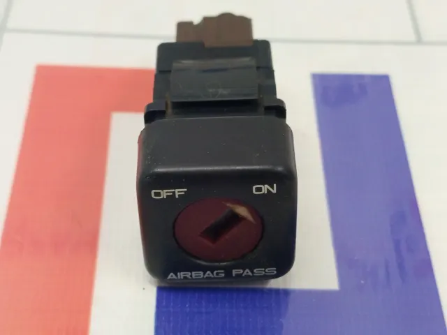 Выключатель AIR BAG Peugeot 308 96413912XT