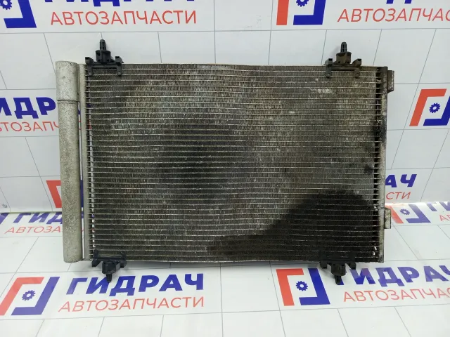 Радиатор кондиционера Peugeot 308 9682531580
