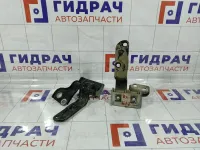 Петли двери багажника Peugeot 308