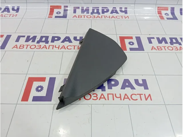 Накладка на торпедо левая с торца Peugeot 308 9655989577