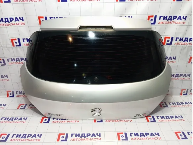 Крышка багажника Peugeot 308
