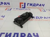 Блок управления климатической установкой Peugeot 308 96718462XT