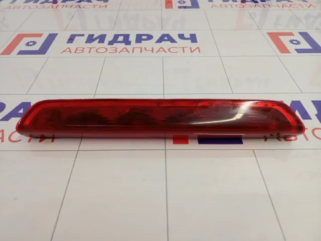 Фонарь задний стоп сигнал Peugeot 308