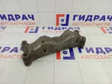 Кронштейн двигателя правый Peugeot 308 9655923080