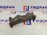 Кронштейн двигателя правый Peugeot 308 9655923080