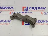 Кронштейн двигателя правый Peugeot 308 9655923080