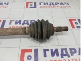 Привод передний левый Peugeot 308 3272QC
