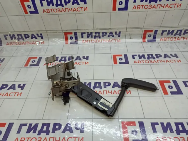 Рычаг, педаль стояночного тормоза Peugeot 308 4701C7