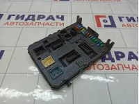 Блок предохранителей Peugeot 308 966689578002