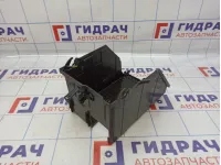 Крышка аккумулятора Peugeot 308 (T7) 5615G8.