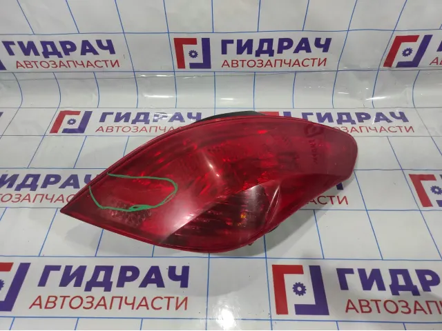 Фонарь задний правый Peugeot 308 (T7) 6351CV. Дефект.
