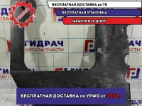 Пыльник днища кузова левый Peugeot 308 9676556980. Трещины.