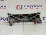 Кронштейн двигателя правый Peugeot 308 9655923080