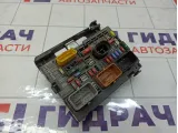 Блок предохранителей Peugeot 308 9675878480