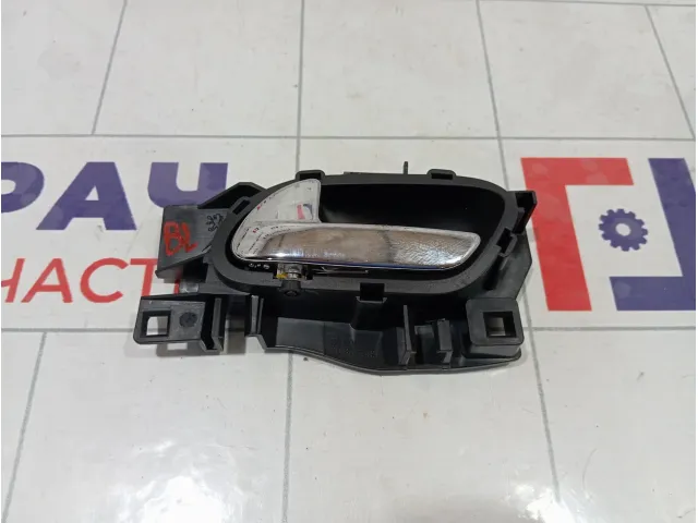 Ручка двери внутренняя левая Peugeot 308 9143Q1