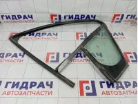 Стекло двери передней правой Peugeot 308 9300T9