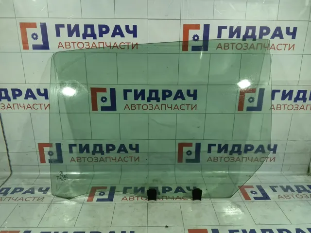 Стекло двери задней правой Peugeot 308 9677868580