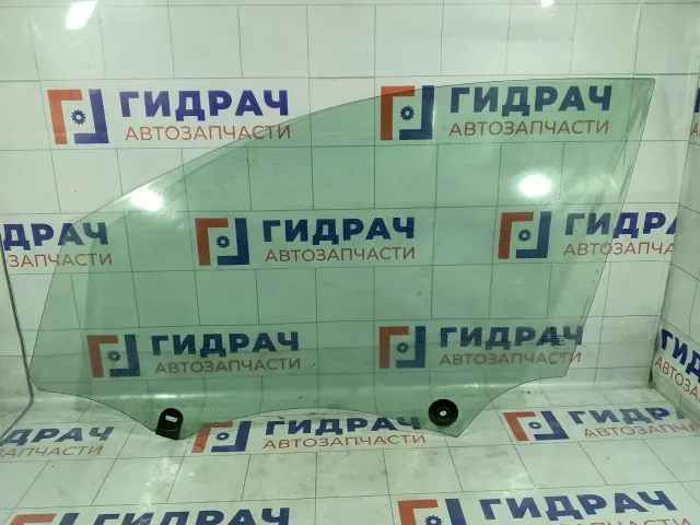 Стекло двери передней левой Peugeot 308 9677867880