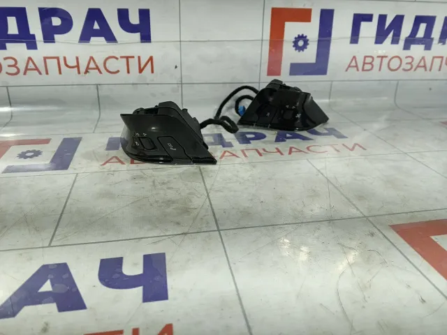 Блок кнопок в рулевое колесо Peugeot 308 98084115XU
