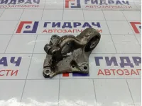 Кронштейн промежуточного вала Peugeot 407 9646769880