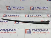 Накладка лобового стекла правая Peugeot 407 9654362180