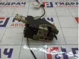 Замок двери передний правый Peugeot 407 9136CK