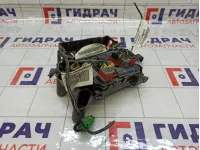 Блок предохранителей Peugeot 407