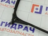 Уплотнитель стекла заднего правого Peugeot 407 932785