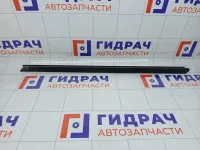 Уплотнитель стекла заднего левого Peugeot 407 9334E5