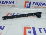 Накладка торпедо правая Peugeot 407 8226C2