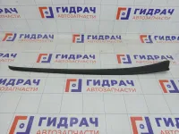 Накладка лобового стекла правая Peugeot 407 8108R7