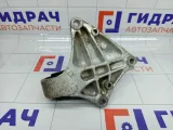 Кронштейн двигателя Peugeot 407 1807 W7